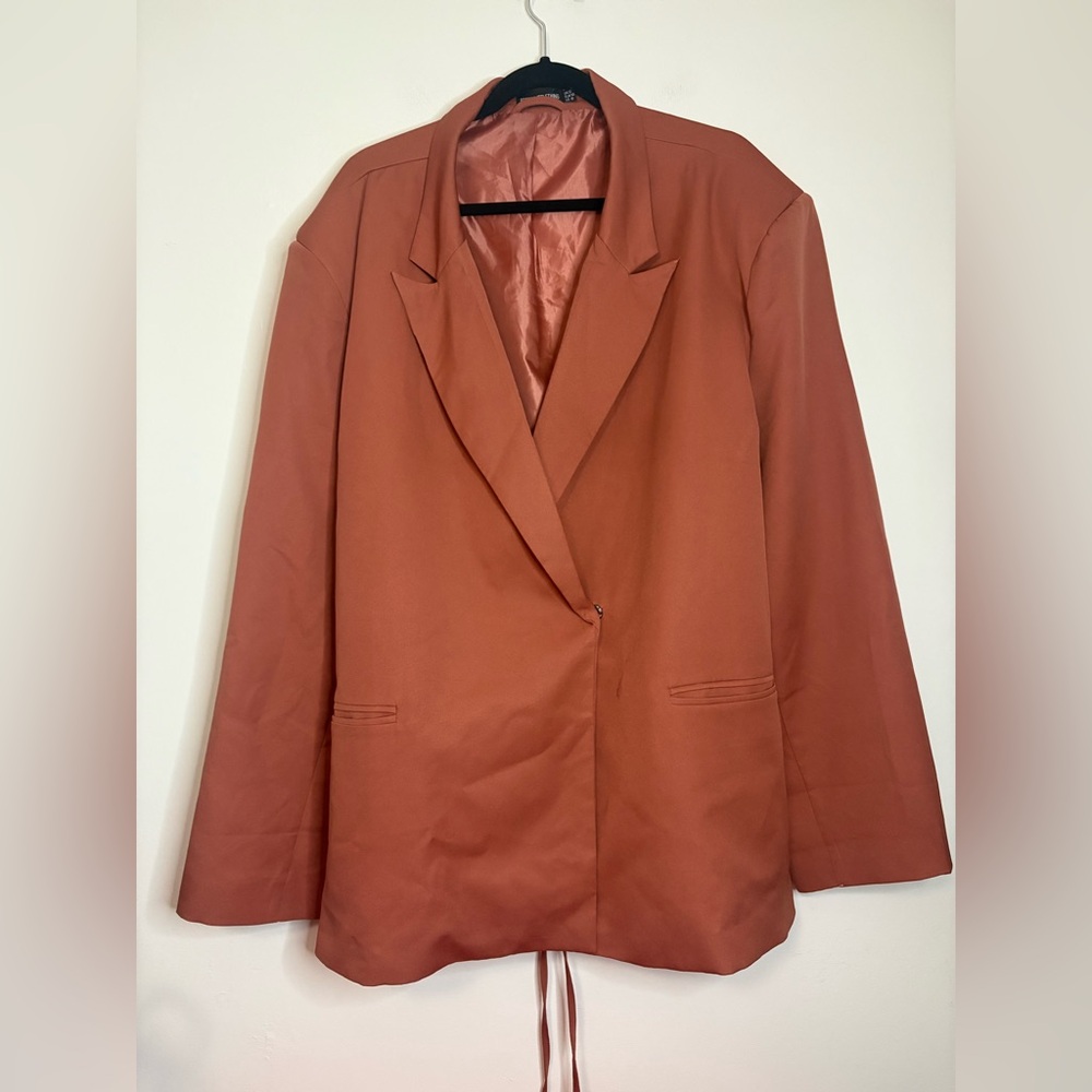 PrettyLittleThing Copper Brown Satin Belted Blazer US 18